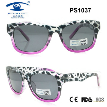 Latest Fashion Beautiful Plastic Made Sunglasses (PS1037)